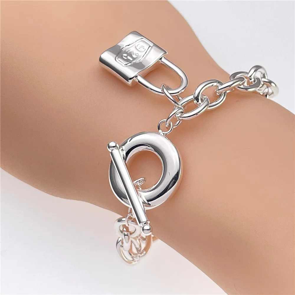 Ethnic Fashion Boutique - Pulseras con cierre de plata de
